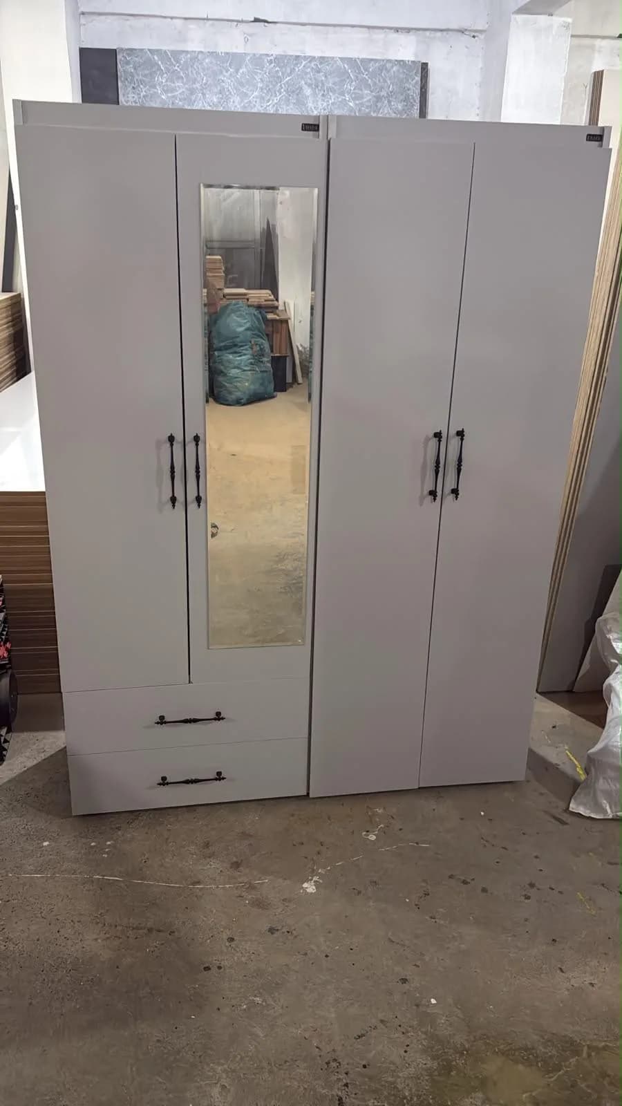 Mdf Gardrop